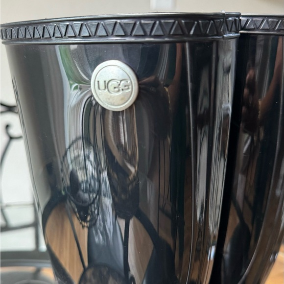 UGG rain boots.  Size 9. Tall Black shiny style - Picture 7 of 10